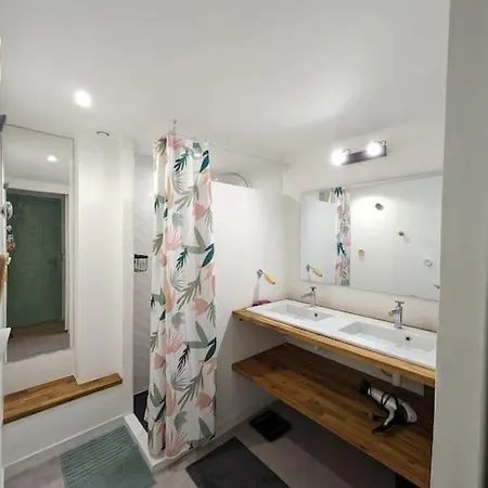 La Grange D'oriane Et Emilien Holiday home Saint-Germain-du-Salembre
